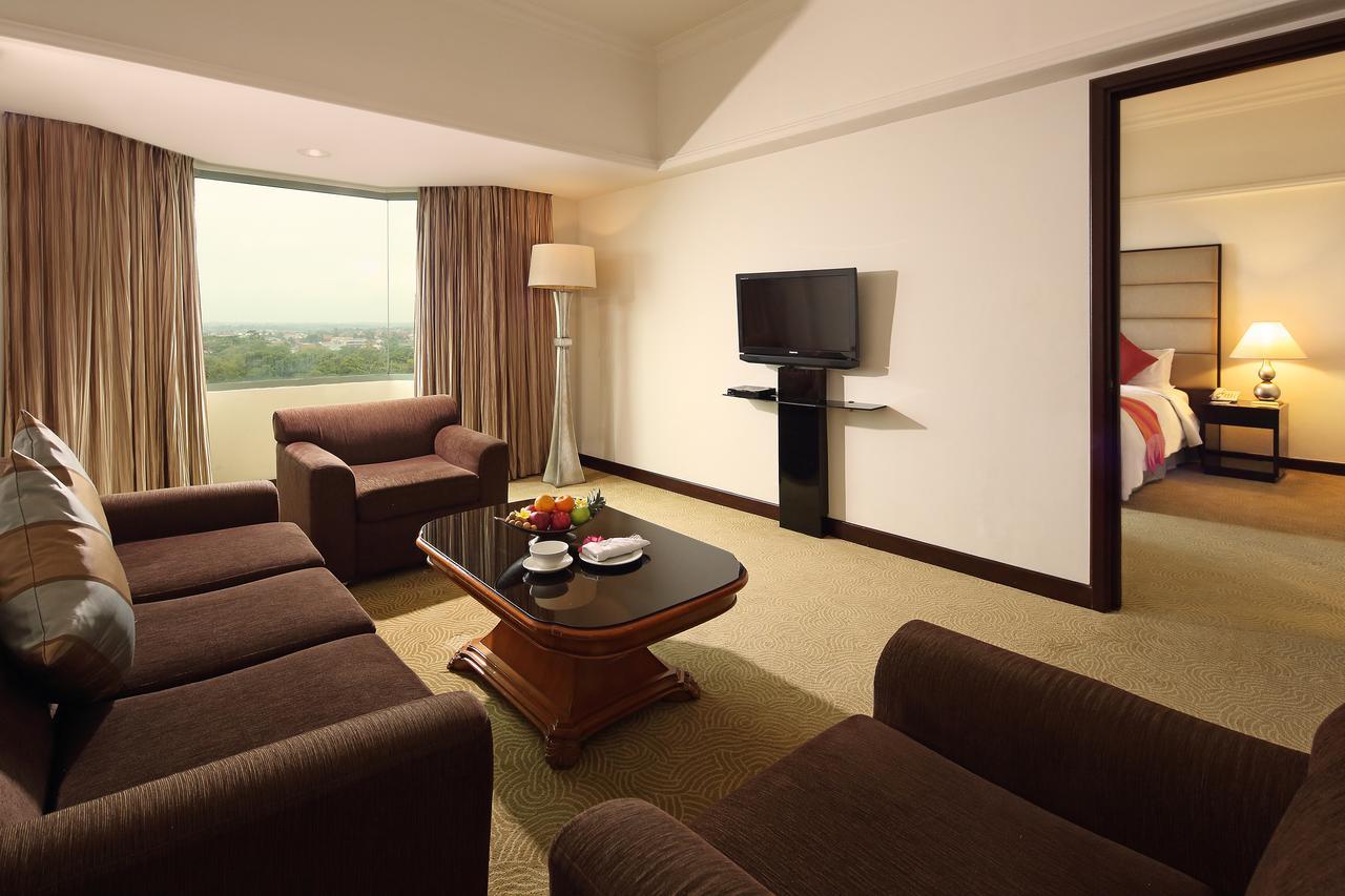 Hotel Aryaduta